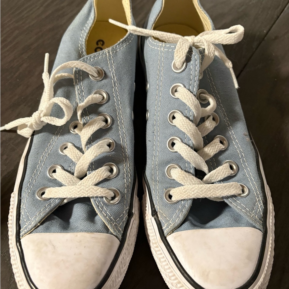 Converse Light Blue and White Athletic Shoes Size 6.5